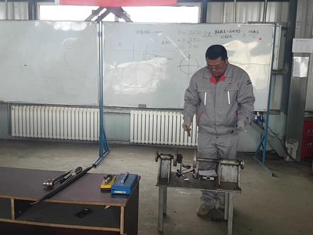 百分表法测量与调整泵对轮同心度(一)