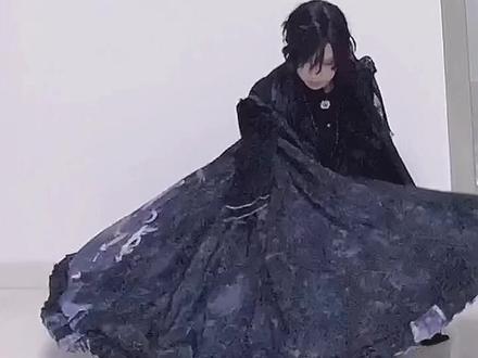 #lolita 表演个行礼【?