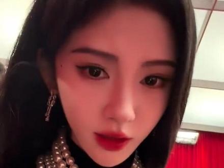 哦!谁的手机cr@BB大王 #鞠婧祎#阿黛#露芜衣 #苏绿夏