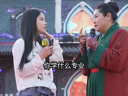 武术女孩哦豁#开封王婆#王婆说媒#王婆说媒现场火爆#上热门