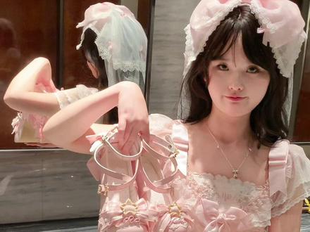 这双也太搭配樱花树啦!! #lo鞋#Lolita鞋#鞋控日常