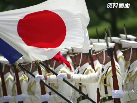 日本政府包机撤侨引当地日本人不满。