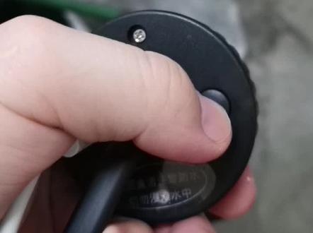 蓝灯的作者 18c4bb3c04b5a9facb7d8f17b126d5f9~tplv-dy-resize-origshort-autoq-75:330.jpeg?x-expires=2015611200&x-signature=MaobKcX3YFLuXPrURyRDszle7%2BI%3D&from=3213915784&s=PackSourceEnum_AWEME_DETAIL&se=false&sc=cover&biz_tag=pcweb_cover&l=20231118040910C3F11790B822784DA46D