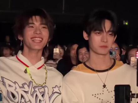 TTP reaction 内嵌字幕版 我等不及了 官方何时有 我眼急 我想看!
#teeteepor#duangwithyou#怦然与你#甜