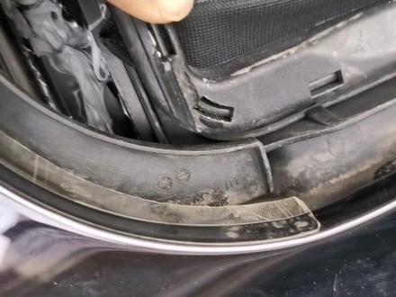 天窗漏水很多车型都可以这样改进。#汽车保养与维修