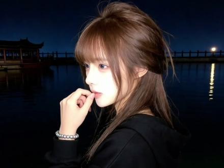 豆包还是太权威了!海边氛围感写真指令教程来啦#豆包ai#豆包出大片有两把刷子#氛围感拍照