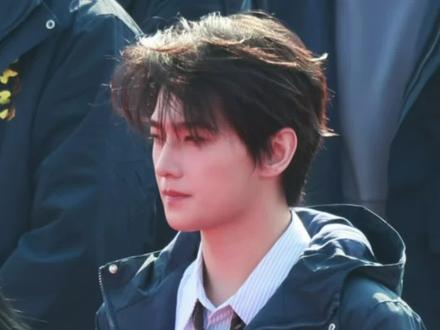 我将用最大恶意来揣测不让江山剧组
#杨洋 #不让江山