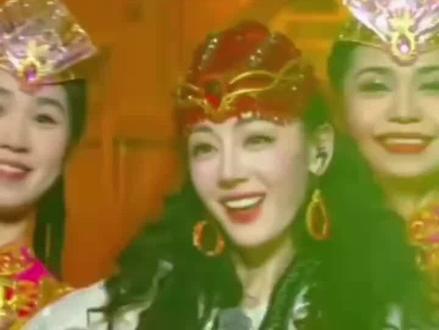 迪丽热巴再登央视总台春晚 #春晚 #迪丽热巴