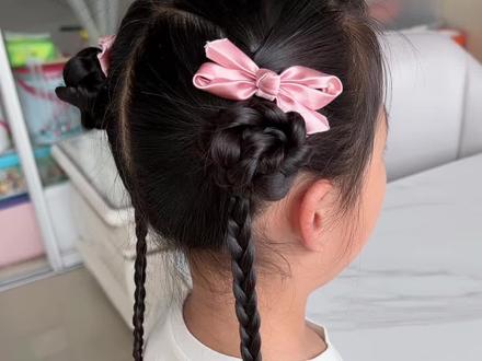 甜酷双丸子头发型 简单又好看#儿童编发 #编发教程 #发型教程 #简单易学 #夏日清爽发型