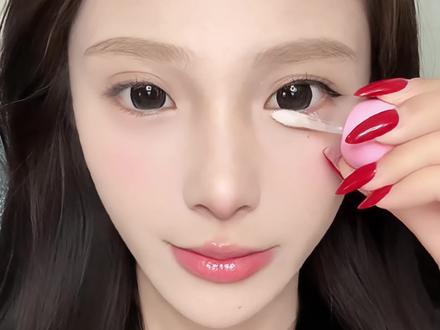 是谁还没画过泪闪闪的卧蚕!我见犹怜的#高光#眼妆#卧蚕