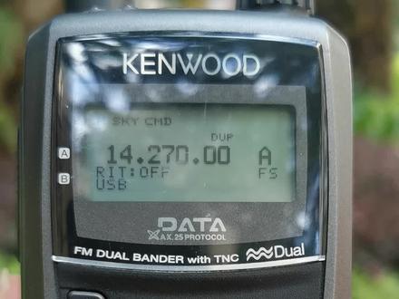 建伍的SKY CMD 模式 TS-2000+TH-D72E#对讲机