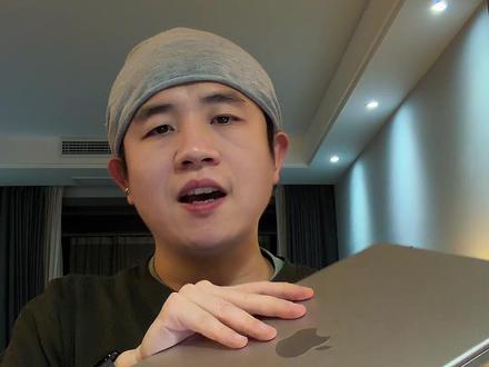 今晚开箱下 MacBookNeo,顺便和 MacBookAir 简单对比下。
#苹果笔记本电脑 #macbook #apple #macbookair #主打的就是一个真实