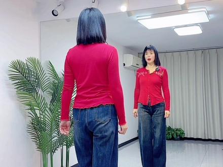 #受伤的是我 慢速0.8口令#背面教学 #最潮广场舞