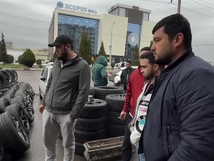 国外的比亚迪换轮毂#比亚迪