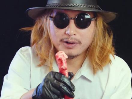 猪身上最脆的部位,猪肺管测评。
#黑暗料理 #美食测评 #美食趣胃计划