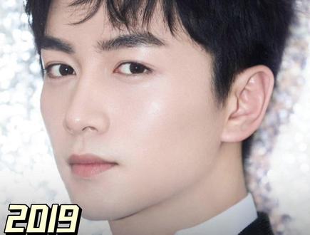 男演员过了青涩慢慢沉淀成熟之后的眉眼真的很吸引人,比如@陈晓 🥳🥳🥳#陈晓