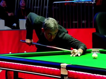 奥沙利文跨界打中八!开球炸清击败楚秉杰 #斯诺克 #奥沙利文 #台球 #楚秉杰