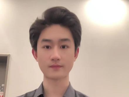 戴全盔如何保发型~看过来 #戴头盔骑车 #发型 #戴头盔骑车 #全盔 #戴头盔保留发型