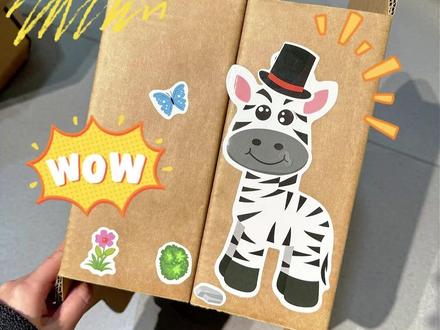 东东用贴纸做了张“小马驹” #创意手工 #不一样的玩具 #益智手工 #纸板手工 #贴画