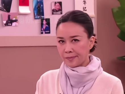 小品女王稳定发挥#那英 #歌手2026 #何炅 #尤长靖 #搞笑