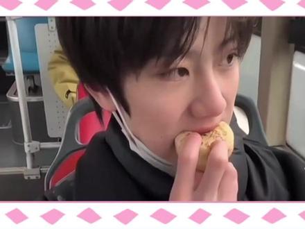 李煜东回家哭着让爸爸给他买鸡翅 #李煜东 #余宇涵 #TF四代