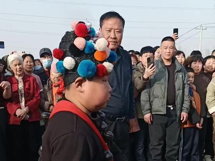 徐水德山高跷涞水庙会演出 @小孩哥武鼓 精彩表演#徐水德山高跷会 #民族文化#非物质文化遗产