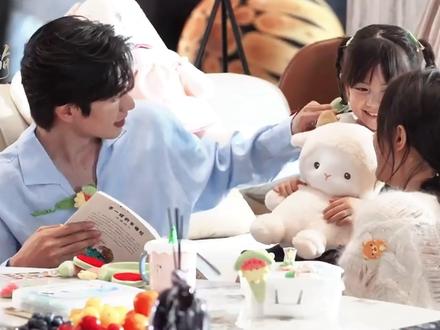 聂曦光生下女儿,林屿森把她宠上天,一家三口太温馨 #骄阳似我 #聂曦光 #林屿森 #Soul #Soulapp