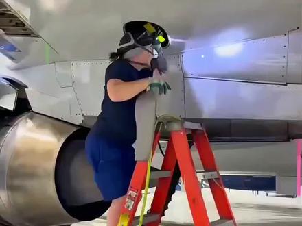 飞机的油箱大到超乎你想象 #科普一下