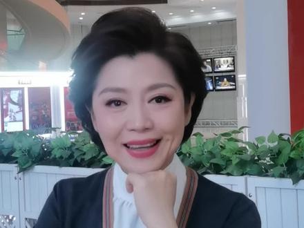 微笑起来好处多(三)#笑对生活 #嘴角上扬做个温暖的人 #女性成长 #笑对生活 #快乐做自己 #好好说话 @抖音小助手 @DOU+上热门