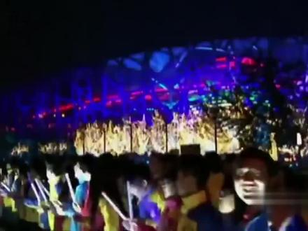 2014年APEC会议中国送什么国礼给外宾?