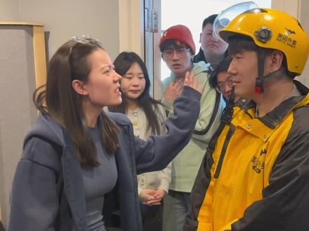 这首歌 外卖小哥唱 真的太有味道了,值不值得你留下一个五星好评?