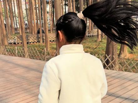 一起画「黑白配」上下斑🦓吧~“不必仰望别人,做限量版的自己✨”#疯狂动物城#斑马兄弟#恩米丙烯马克笔#画画#零基础学画画