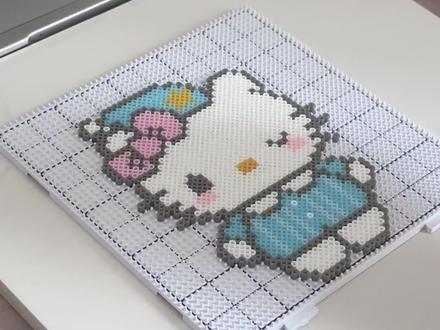可爱的睡衣kitty 图纸:忘记作者是哪位老师了(知道的姐妹可以@一下哦)
#拼豆挂件 #拼豆kitty #kitty拼豆图纸 #hellokitty拼豆🎀 #拼豆kitty图纸
