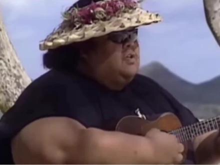 他死后,全岛降半旗,万人在海里送别:这个胖子凭什么享受“国王”般的待遇#IZ #温柔巨人 #夏威夷歌手