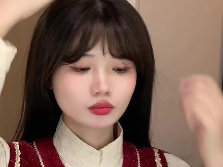 马年开运发型教程,过年出片,氛围感拿捏🧨 #发型教程 #发型 #汉服发型 #时尚 #新年发型