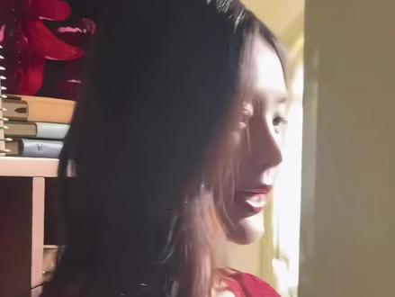 当我用爱上一个人眼睛不会说话打开桐薇
还有好多放不下了
#桐心薇泯 #中百美帝