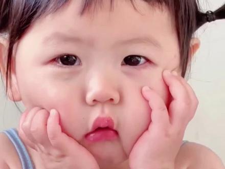 最最最可爱的瑶一瑶小朋友来咯~#也太可爱了吧 #瑶一瑶小肉包 #瑶一瑶 #治愈系 #人类幼崽