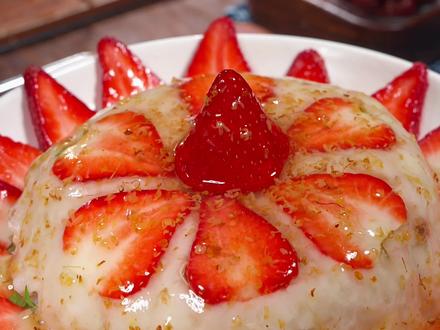 年夜饭第23道家常菜、草莓山药蛋糕的做法 年夜饭第23道家常菜、草莓山药蛋糕的做法#家常菜#年夜饭#草莓山药蛋糕