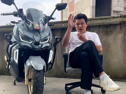 #2023北京摩展 #三阳哈士奇150 #豪爵uhr150 #光阳#三阳
个人使用感受,非专业测评。