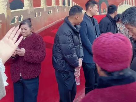 一面墙,一座城,一颗中国心!商丘人的骄傲,商丘“天安门”你打卡了吗? #天安门#商丘墙绘 #吴营村#祖国#商丘魔法语言 @老吴的幸福生活(吴承言)