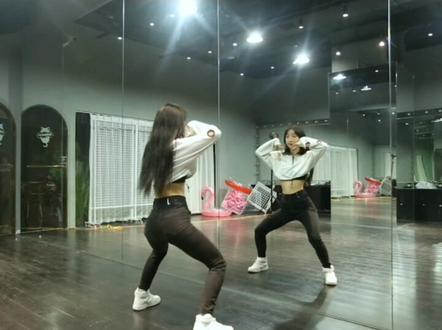 真没吃孔雪儿😂#我怎么这么好看 #虞书欣 #孔雪儿