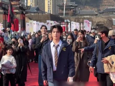 杨洋被剧组做局,连非粉都心疼的程度#杨洋 #不让江山 #横店