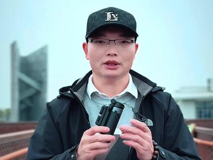 很多朋友买了这个迷你小支架不会使用,请看详细的使用教程#口袋支架 #多功能手机支架推荐 #自拍杆 #便携式自拍杆