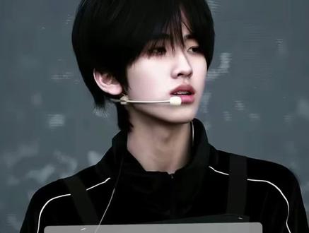 左奇函全肯定#左奇函 @抖音小助手