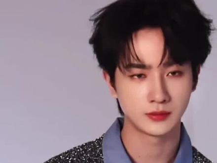 #李宏毅 #李宏毅工作室回应 #李宏毅被限制高消费 #明星@抖音小助手