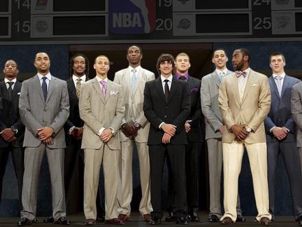 14-15赛季火箭和勇士漫长的恩怨情仇,在此拉开帷幕 #哈登 #库里 #休斯顿火箭 #金州勇士