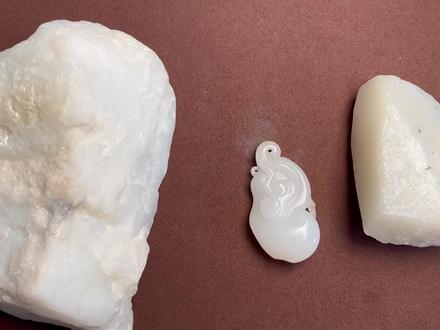 还在直播间买95于田料?马哥带你见识真正的于田料,看完避免上当#玉文化 #和田玉 #新疆和田玉 #玉石知识 #科普