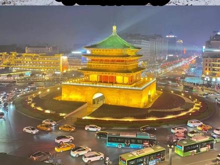 陕西安跨年夜管控,下午5点以后只出不进,晚上10点以后不准搞任何活动。#西安#西安旅游#跨年 #下雪了 #新闻