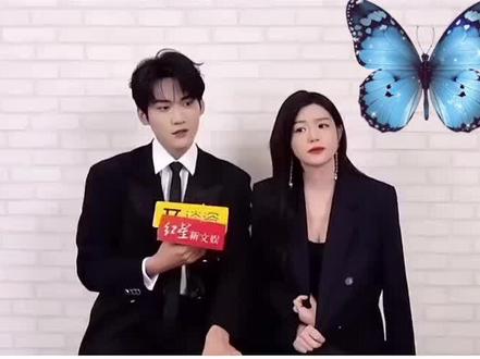 #狙击蝴蝶 谁懂啊,弟弟的“行了行了”完全宠溺的看着姐姐,又磕到了一路柯研#姐弟恋可以有多甜 #周柯宇#陈妍希