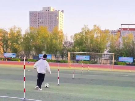 #体育中考 2026林州八年级过程性评价 #足球绕杆